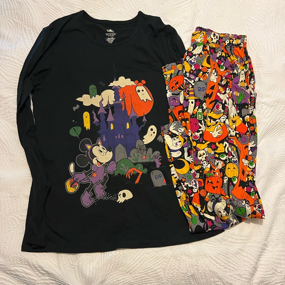 NEW Disney GLOW women’s pajamas